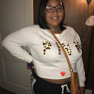 Meet your Posher, Derrick